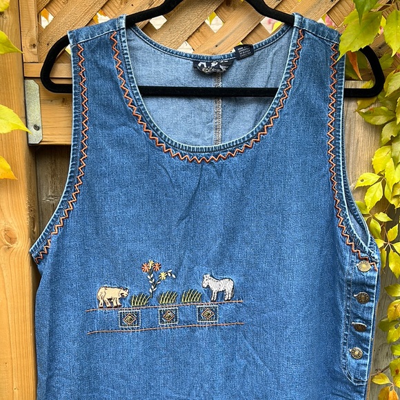 Safari Embroidered Vintage Denim Dress - Picture 3 of 12